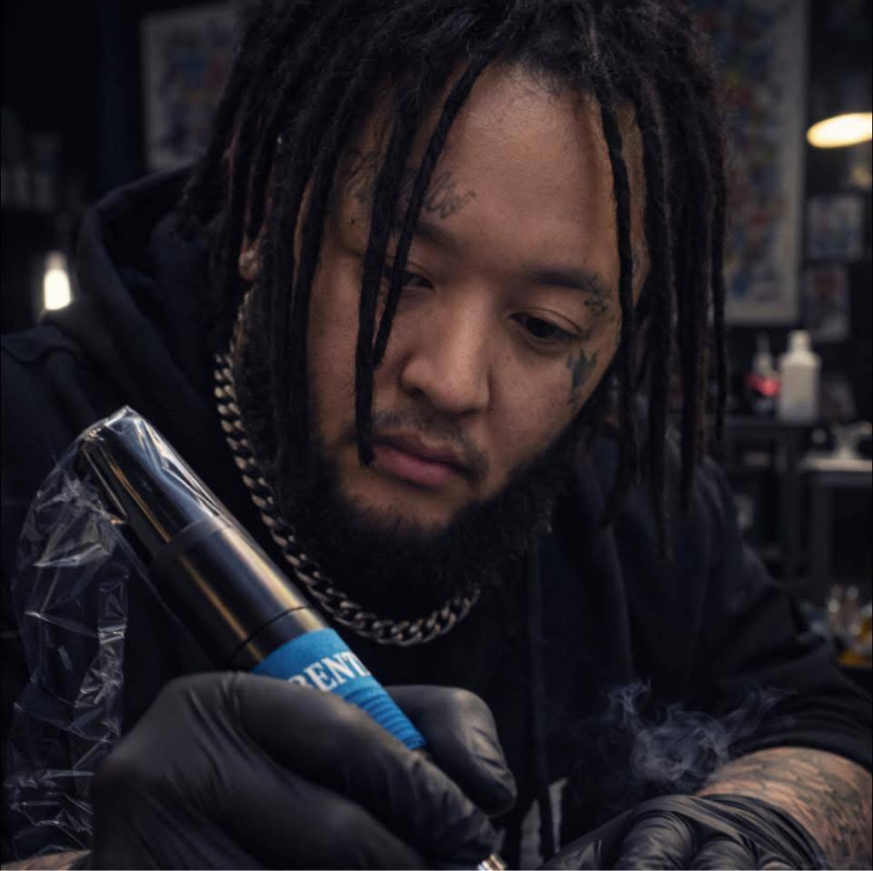 Tomm — Tattoo Artist